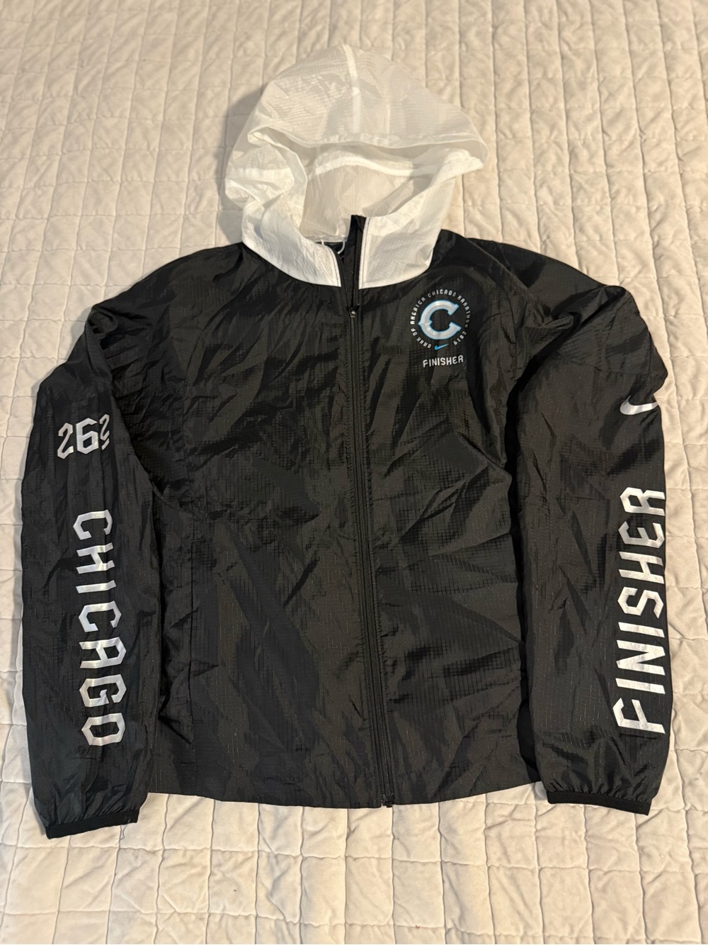 Nike Windrunner Chicago Marathon Finisher Running Jacket